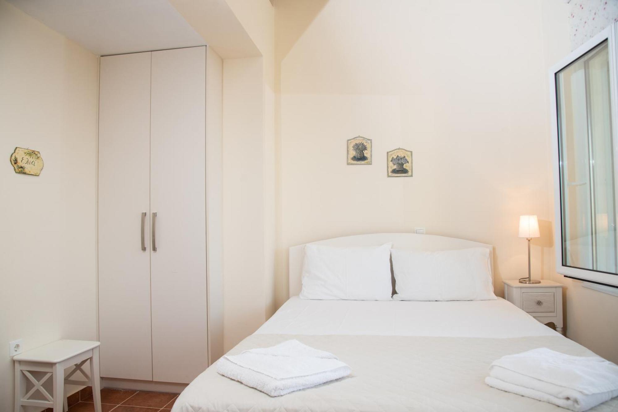 Villa Erato Tsoukaládhes Zimmer foto